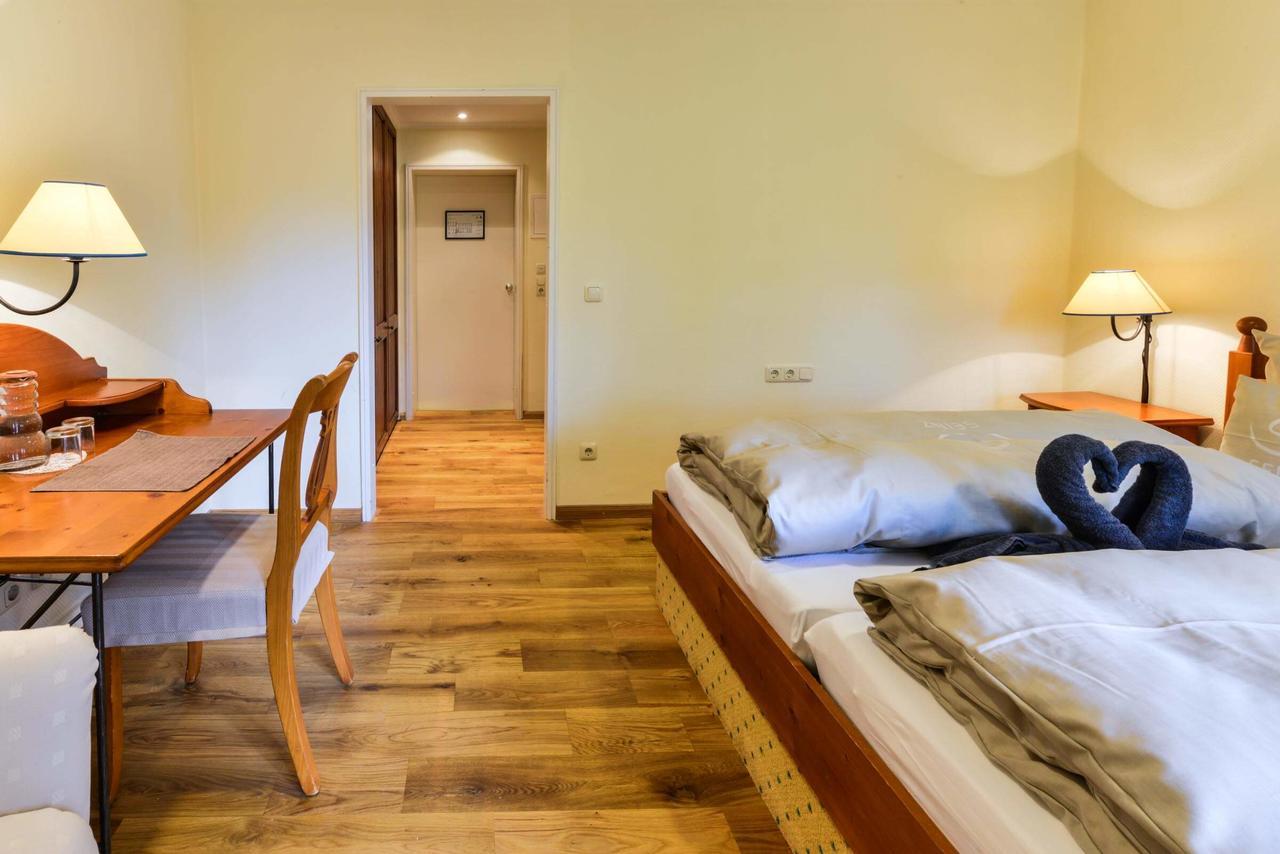 Seinz Wisdom Resort - Bio-Hotel Vegan-Vegetarisch バート・コールグループ エクステリア 写真