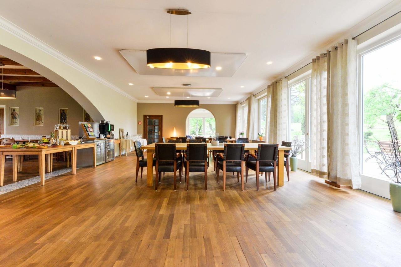 Seinz Wisdom Resort - Bio-Hotel Vegan-Vegetarisch バート・コールグループ エクステリア 写真