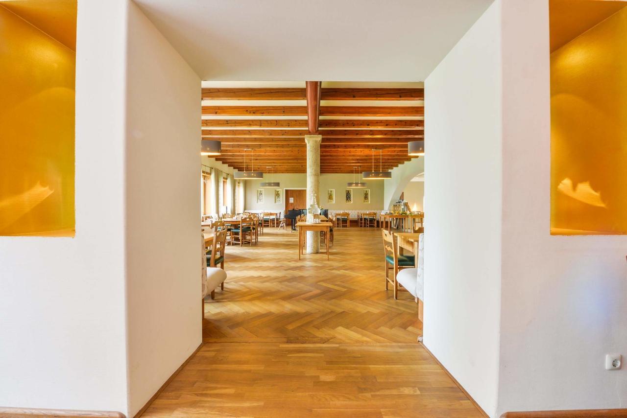 Seinz Wisdom Resort - Bio-Hotel Vegan-Vegetarisch バート・コールグループ エクステリア 写真