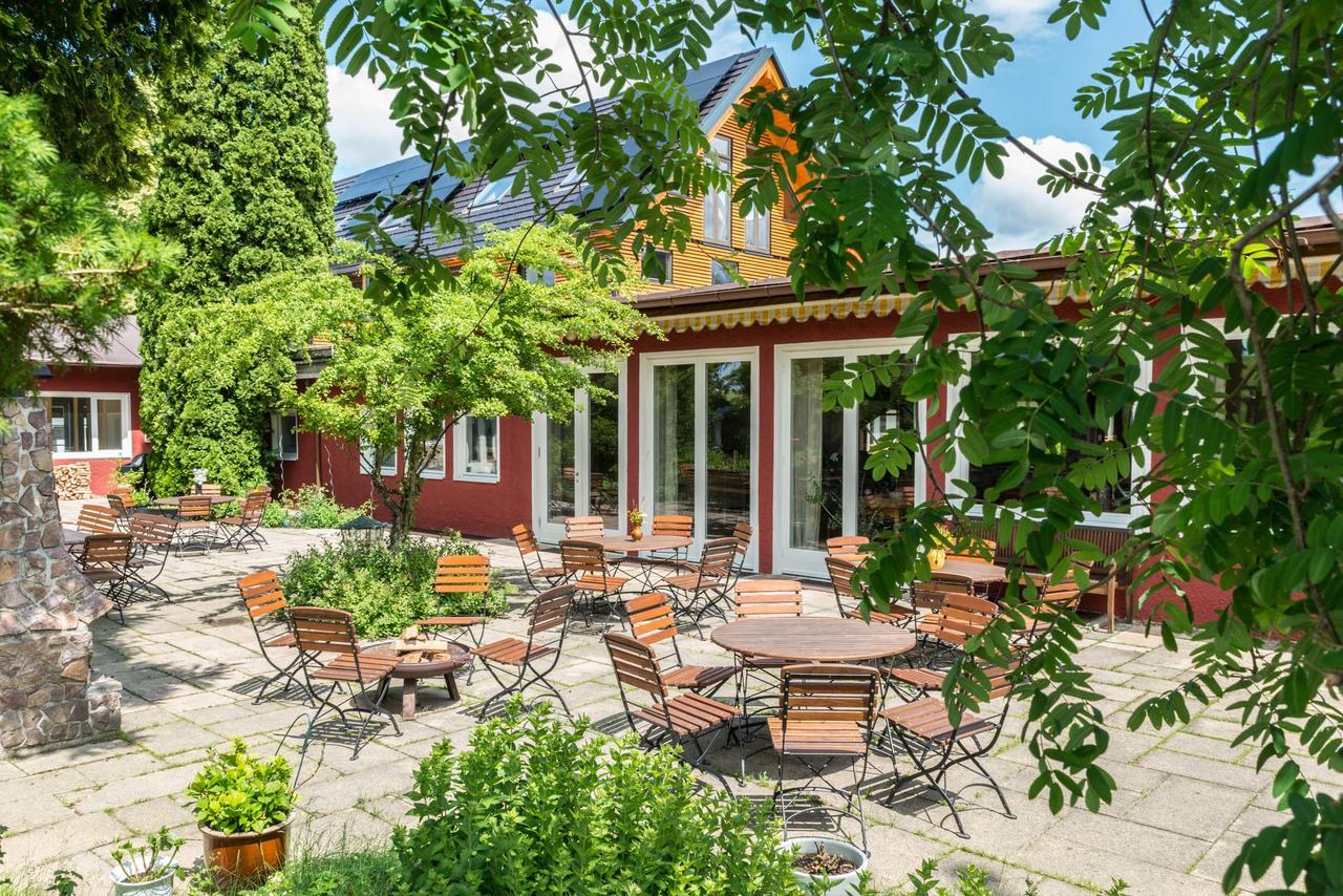 Seinz Wisdom Resort - Bio-Hotel Vegan-Vegetarisch バート・コールグループ エクステリア 写真