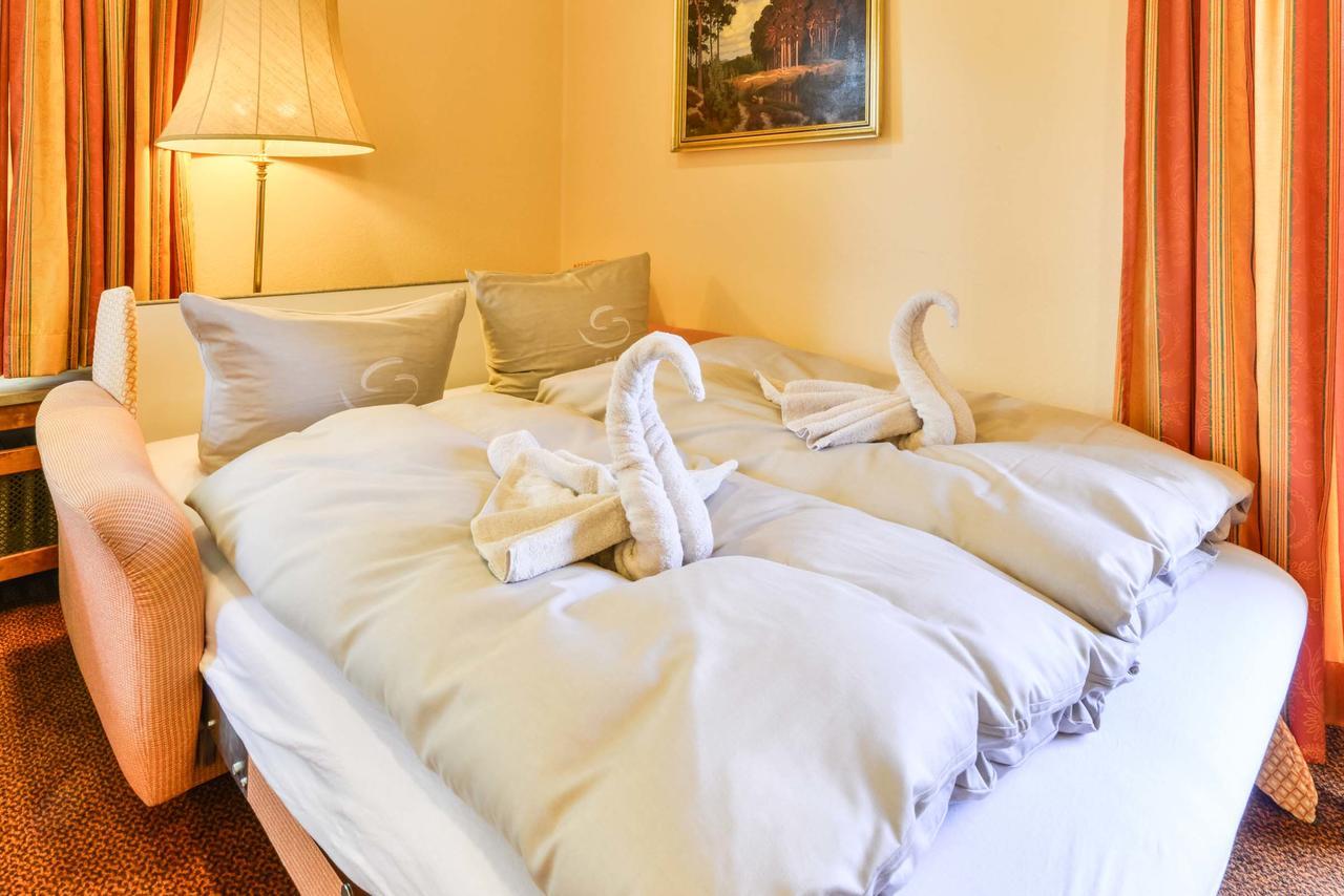 Seinz Wisdom Resort - Bio-Hotel Vegan-Vegetarisch バート・コールグループ エクステリア 写真